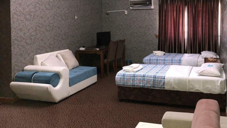 اتاق دو تخته توئین 2 هتل شاهان چابهار
